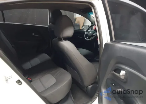 2016 Kia Rio Lx z USA, uszkodzony, nr VIN KNADM4A39G6604950